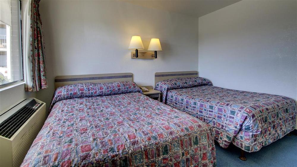 Motel 6 - Oklahoma City Airport Room photo
